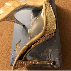 Bikini competition heels clear with platform